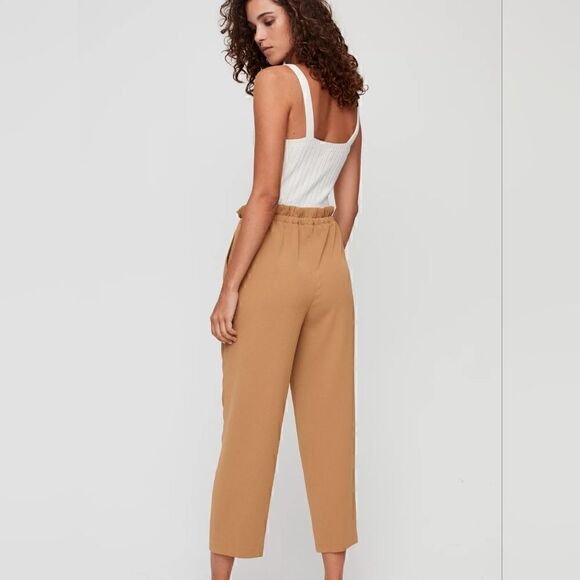 Aritzia Wilfred Kari Pant Cropped, paperbag-waist pants Color:Honey Brown SizeXS - Picture 5 of 13
